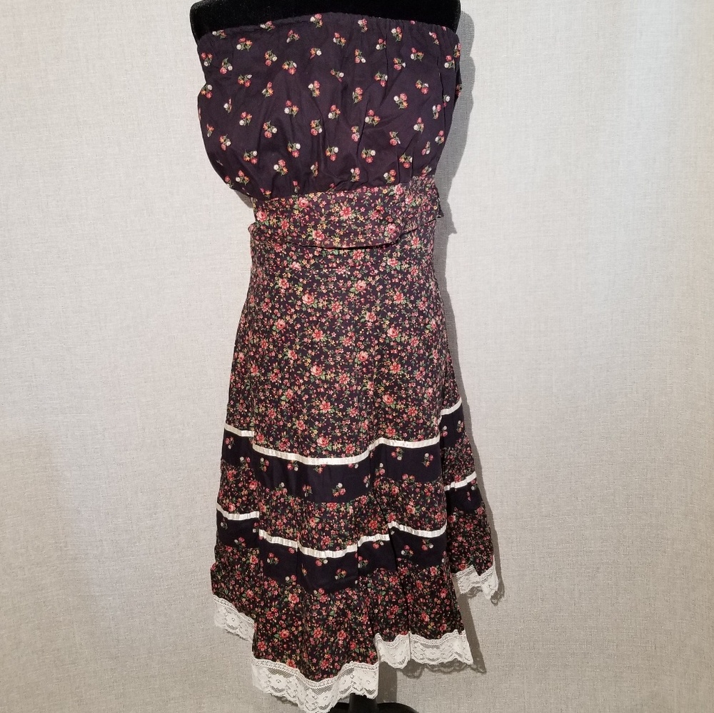 Vintage 2pc 50s Skirt And Bandeau Set